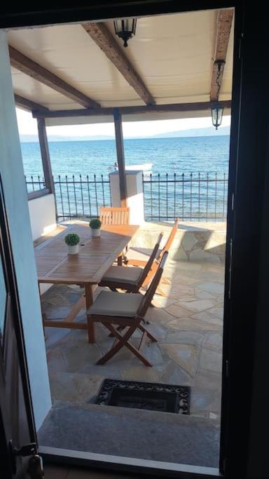 Malakion Rustic Studio Seaside View Exterior photo